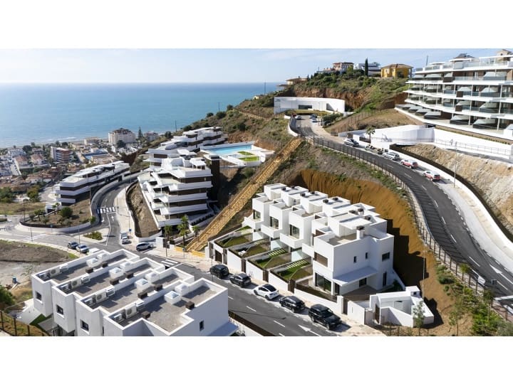 4 camera da letto Villetta a Schiera in vendita in Rincon de la Victoria con garage - 695.000 € (Rif: 9877137)