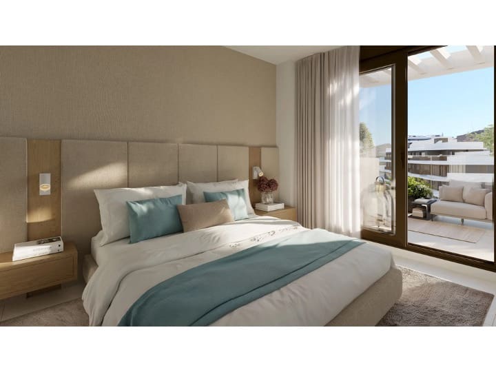 Piso de 2 habitaciones en Rincón de la Victoria en venta con piscina garaje - 445.000 € (Ref: 9879644)