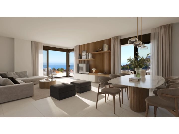 Piso de 2 habitaciones en Rincón de la Victoria en venta con piscina garaje - 445.000 € (Ref: 9879644)