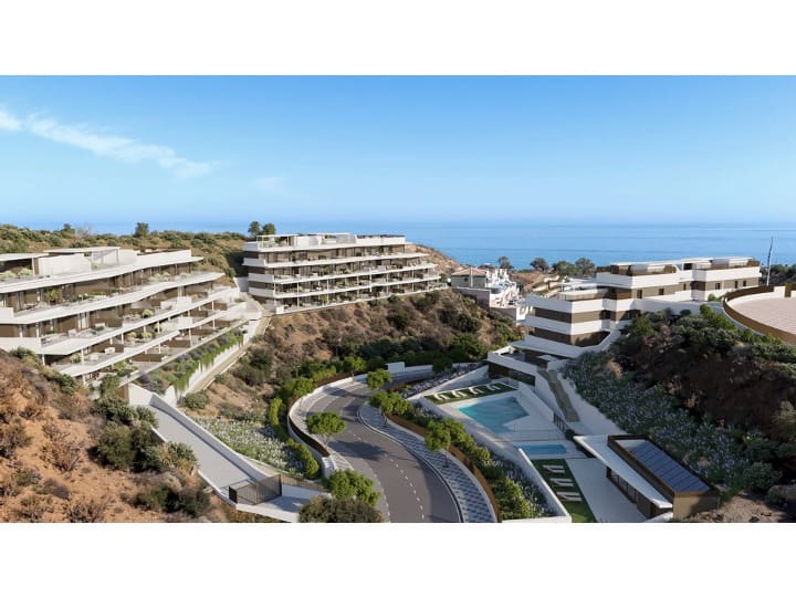 3 bedroom Flat for sale in Rincon de la Victoria with pool garage - € 530,000 (Ref: 9879650)