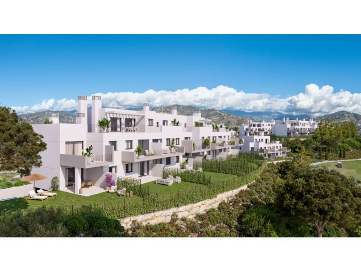 3 chambre Appartement à vendre à Caleta de Velez avec piscine garage - 305 900 € (Ref: 9879694)