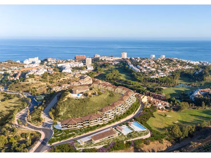 2 chambre Appartement à vendre à Benalmadena avec piscine garage - 430 000 € (Ref: 9879798)