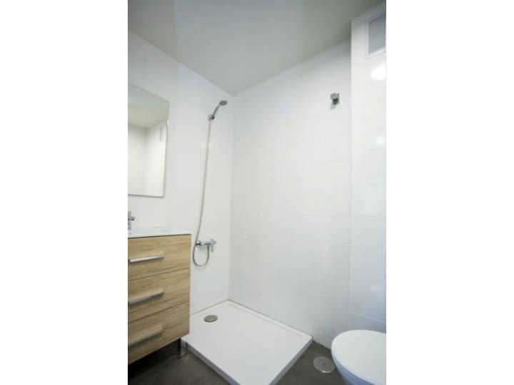 4 slaapkamer Flat te huur in Malaga stad met garage - € 3.300 (Ref: 9882216)
