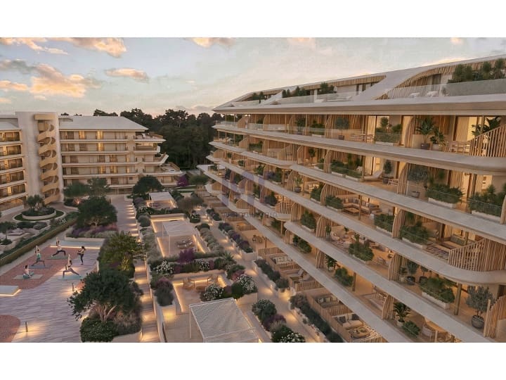 1 bedroom Flat for sale in Fuengirola with pool garage - € 375,000 (Ref: 9893164)