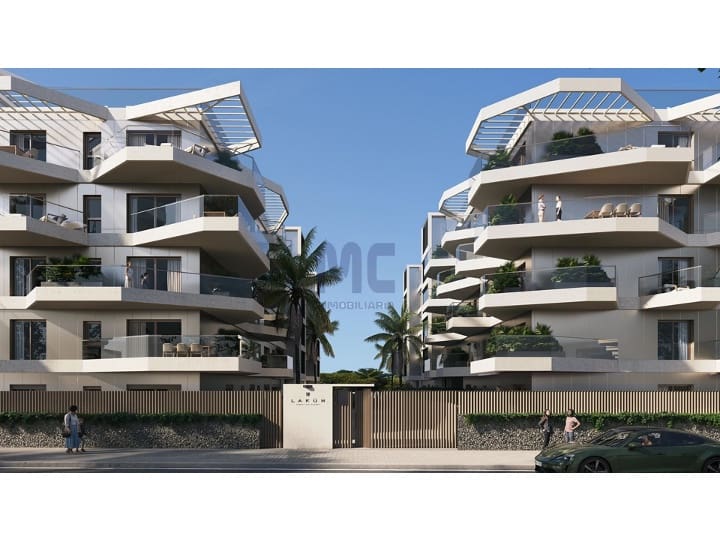 2 soverom Leilighet til salgs i Las Lagunas de Mijas med svømmebasseng garasje - € 388 000 (Ref: 9934905)
