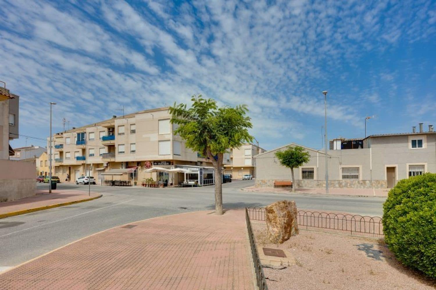 Commercial for sale in San Fulgencio - € 77,500 (Ref: 10020070)