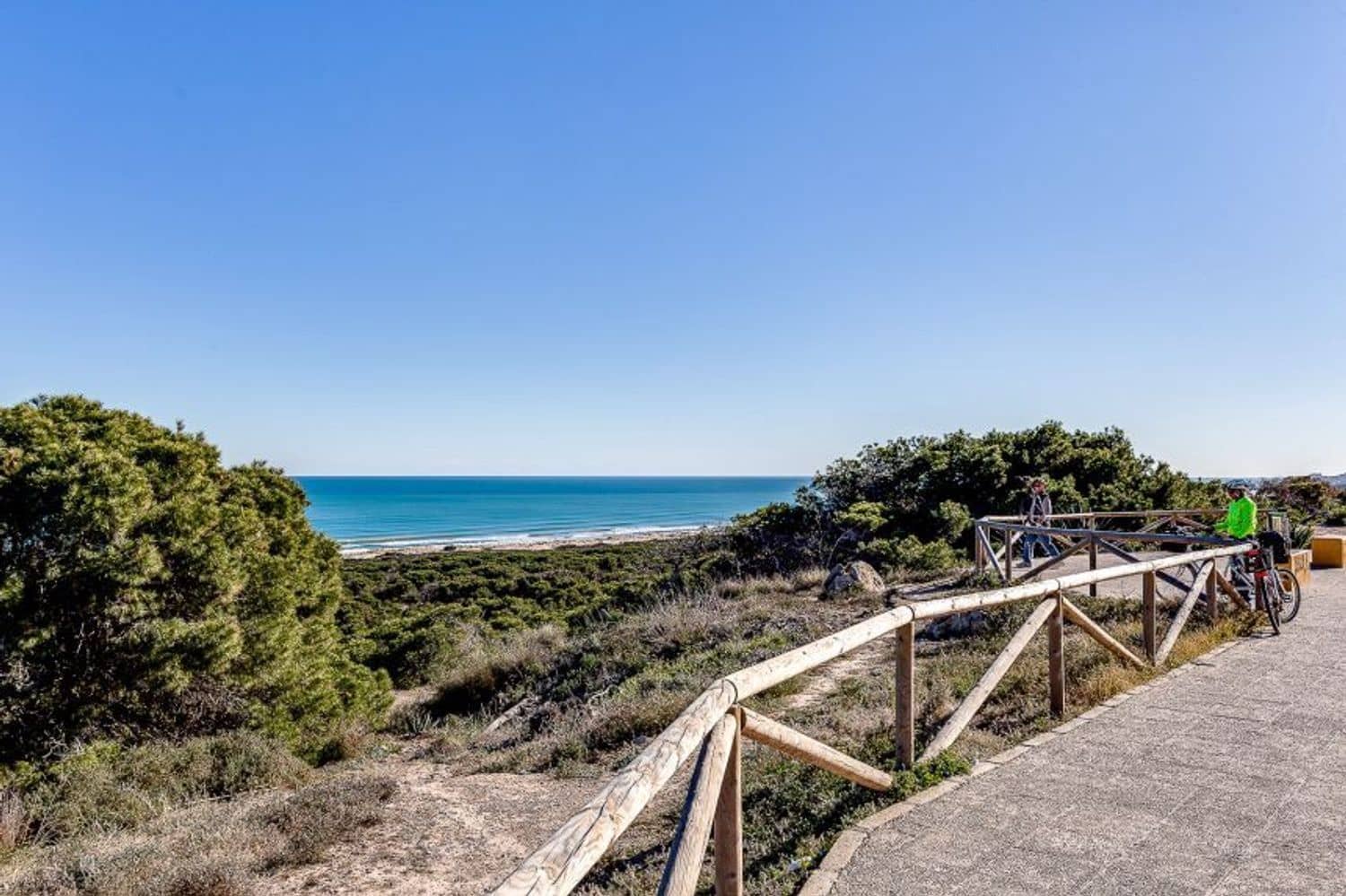 Commercial for sale in San Fulgencio - € 77,500 (Ref: 10020070)
