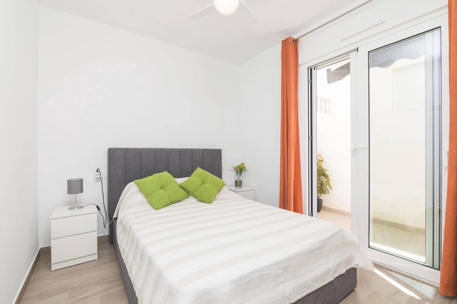 2 slaapkamer Huis te koop in Gran Alacant met zwembad garage - € 270.000 (Ref: 10020071)
