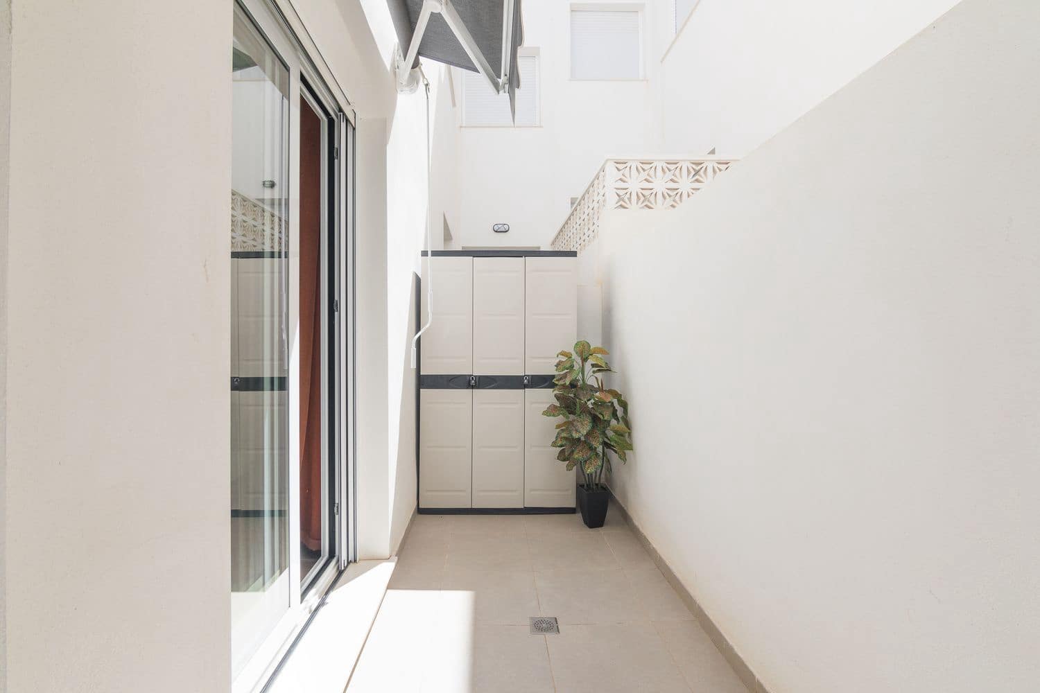 2 slaapkamer Huis te koop in Gran Alacant met zwembad garage - € 270.000 (Ref: 10020071)