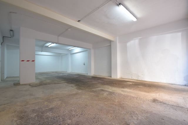 Kaupallinen myytävänä paikassa Playa Levante, Santa Pola - 118 000 € (Ref: 10101290)