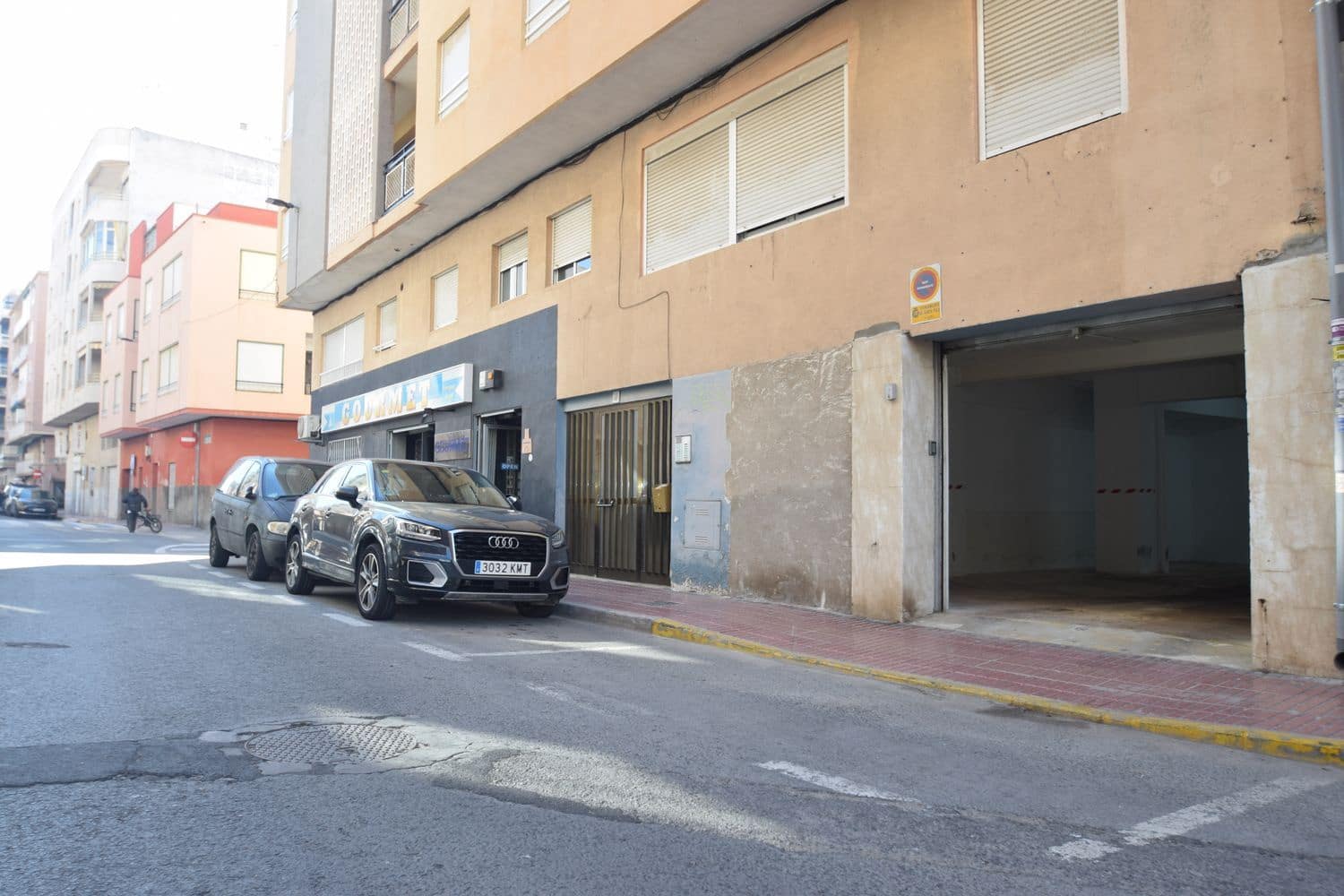 Kaupallinen myytävänä paikassa Santa Pola - 118 000 € (Ref: 10101290)