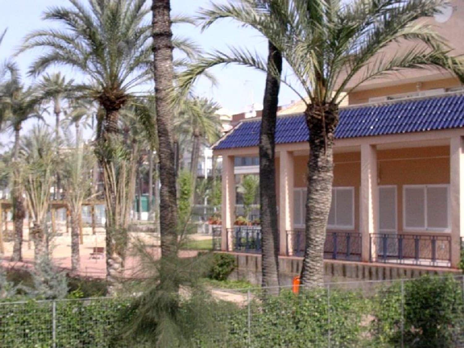 Mark till salu i Santa Pola - 160 000 € (Ref: 10101292)