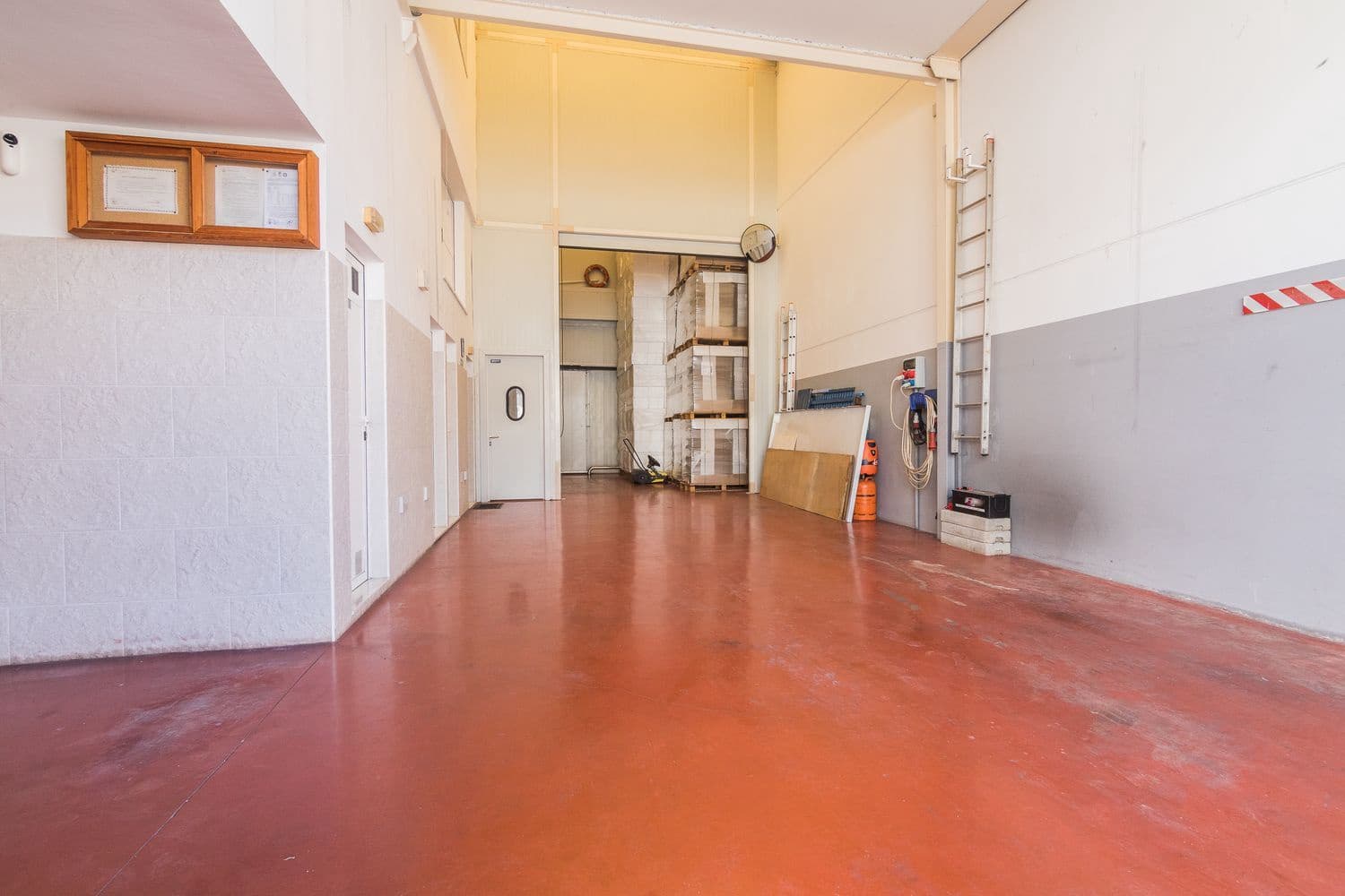 Commercial for sale in Santa Pola - € 538,000 (Ref: 10101293)