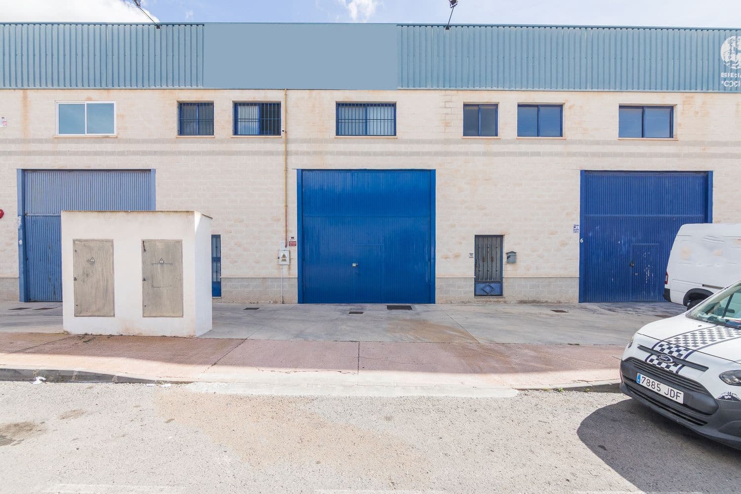 Commercial for sale in Santa Pola - € 538,000 (Ref: 10101293)