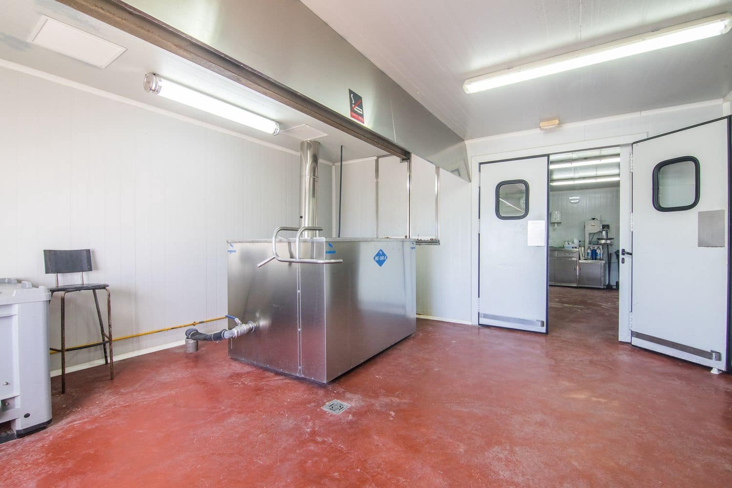 Commercial for sale in Santa Pola - € 538,000 (Ref: 10101293)