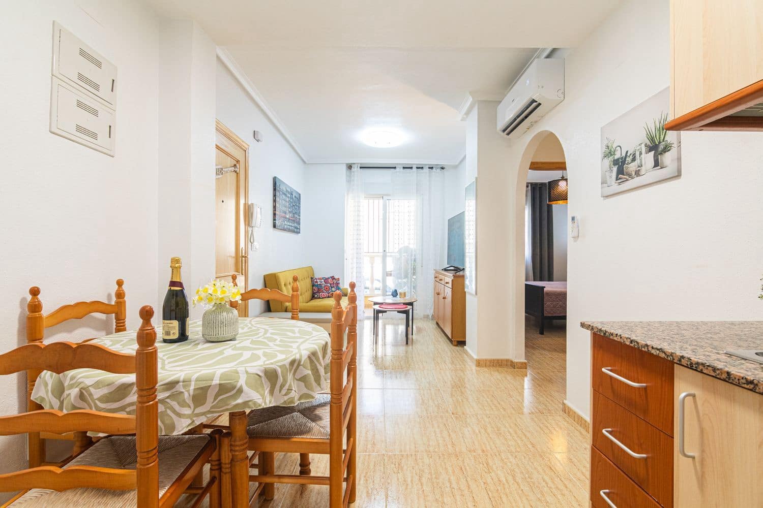 2 Zimmer Apartment zu verkaufen in Formentera del Segura mit Pool Garage - 105.000 € (Ref: 10101295)