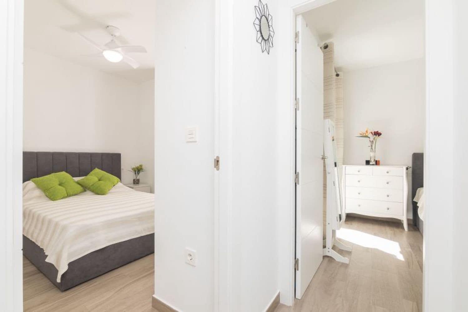 Apartamento de 2 habitaciones en Gran Alacant en venta con piscina garaje - 250.000 € (Ref: 10108783)