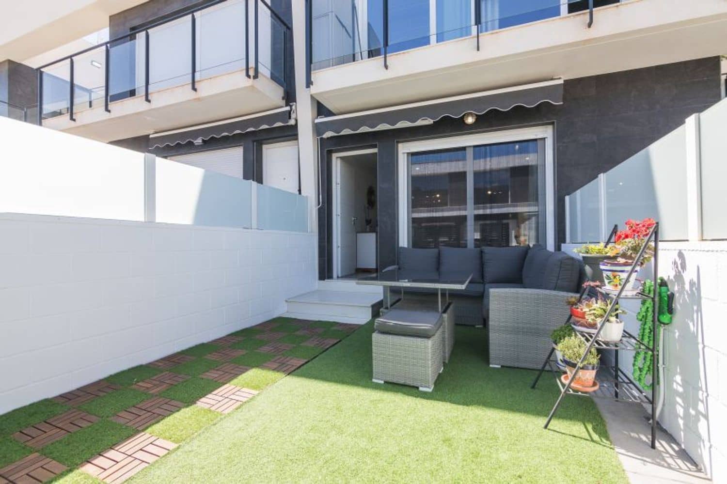 2 soveværelse Byhus til salg i Gran Alacant med swimmingpool garage - € 250.000 (Ref: 10118586)