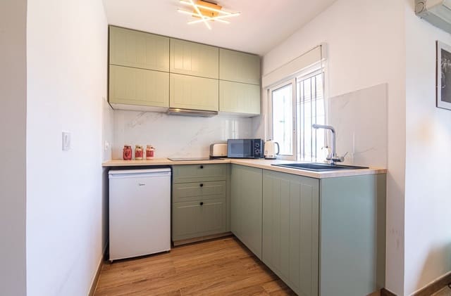 2 soveværelse Byhus til salg i Playa Tamarit - Playa Lissa, Santa Pola med garage - € 165.000 (Ref: 10158913)