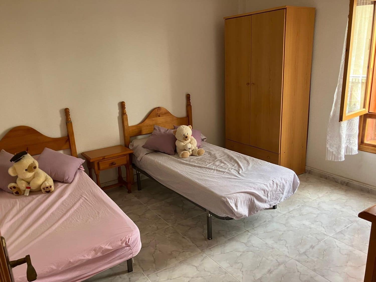 3 soveværelse Byhus til leje i Santa Pola med garage - € 900 (Ref: 10176147)