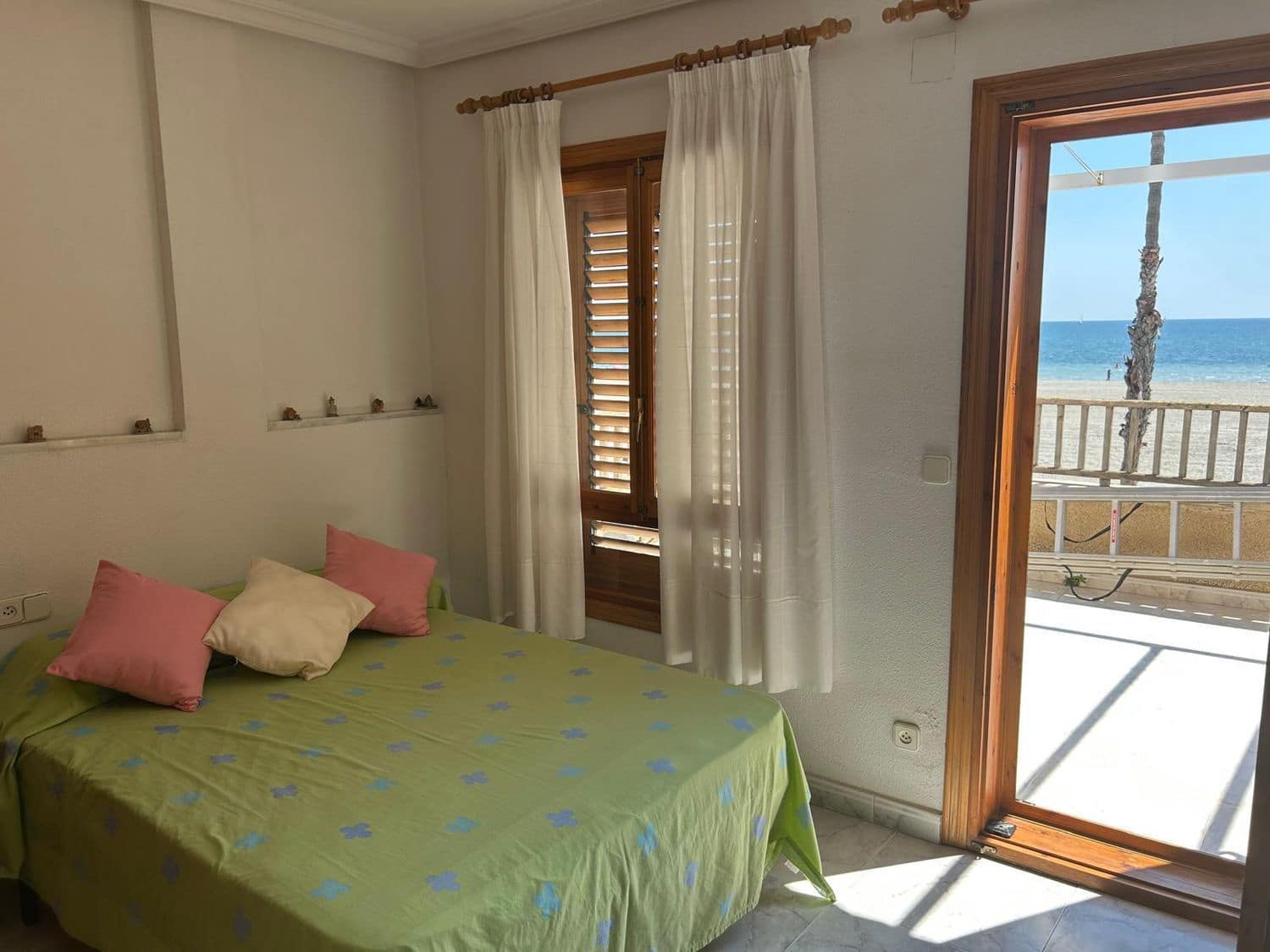 3 soveværelse Byhus til leje i Santa Pola med garage - € 900 (Ref: 10176147)