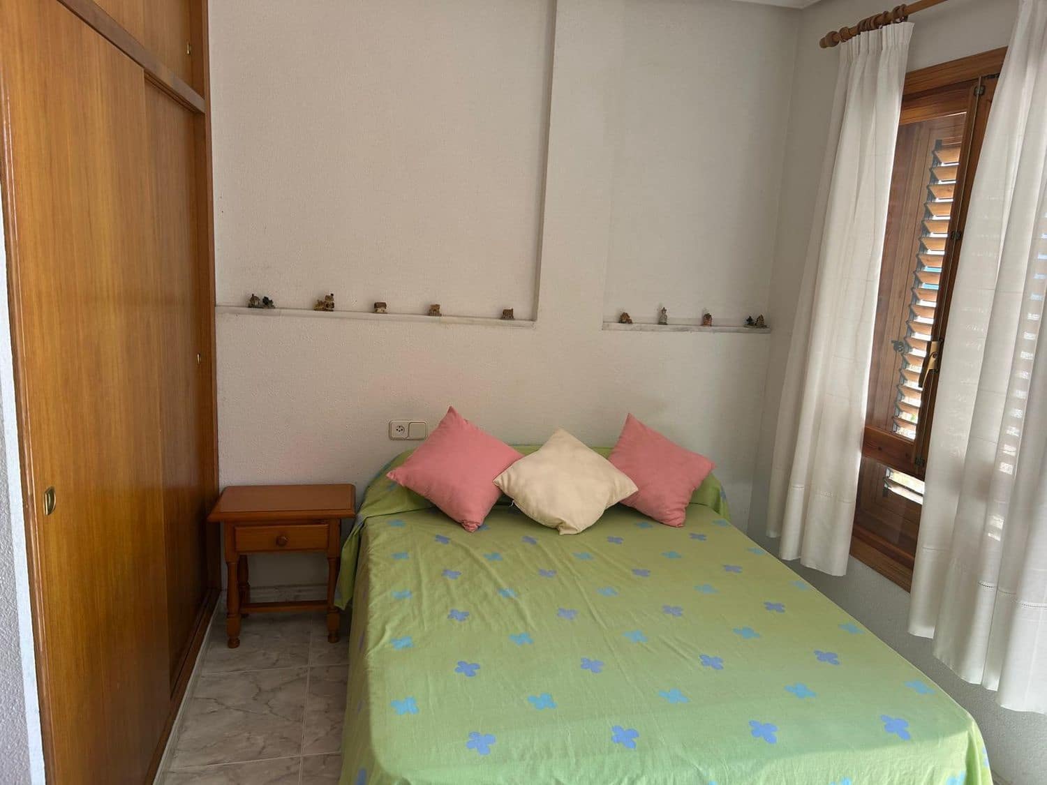 3 soveværelse Byhus til leje i Santa Pola med garage - € 900 (Ref: 10176147)