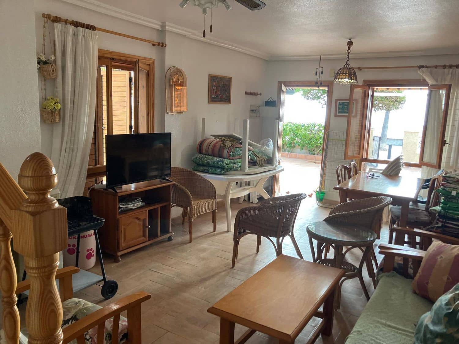 3 soveværelse Byhus til leje i Santa Pola med garage - € 900 (Ref: 10176147)