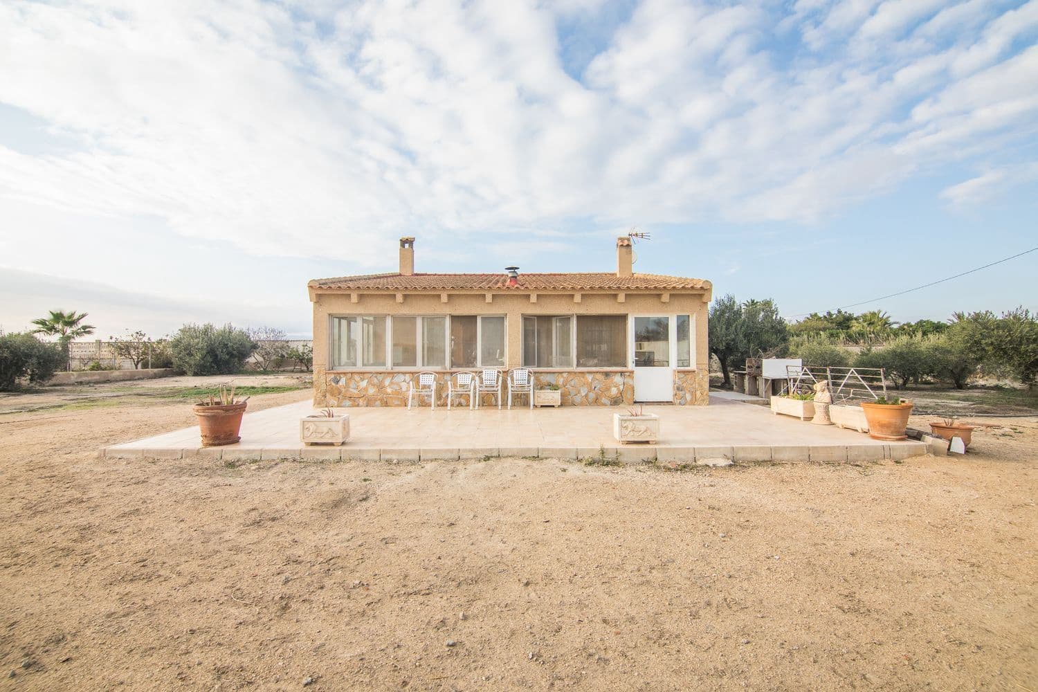 4 bedroom Finca/Country House for sale in Elche / Elx with garage - € 370,000 (Ref: 8697739)