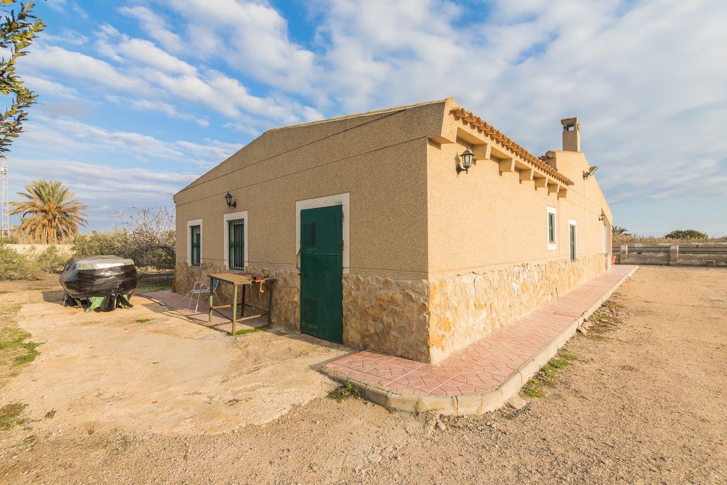 4 bedroom Finca/Country House for sale in Elche / Elx with garage - € 370,000 (Ref: 8697739)