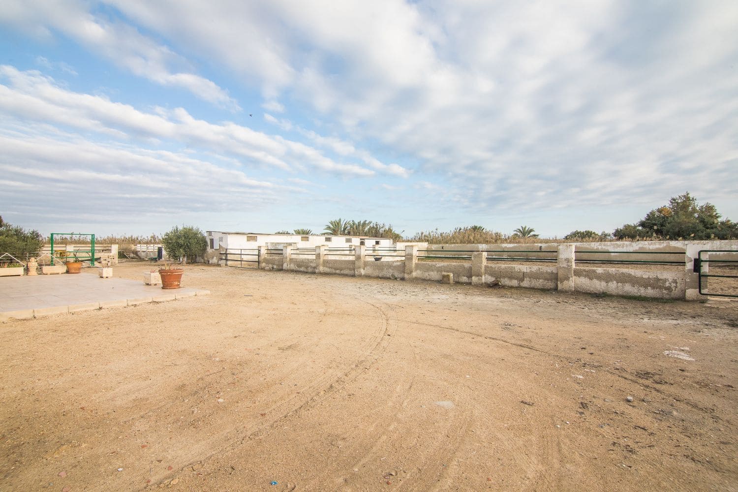 4 bedroom Finca/Country House for sale in Elche / Elx with garage - € 370,000 (Ref: 8697739)