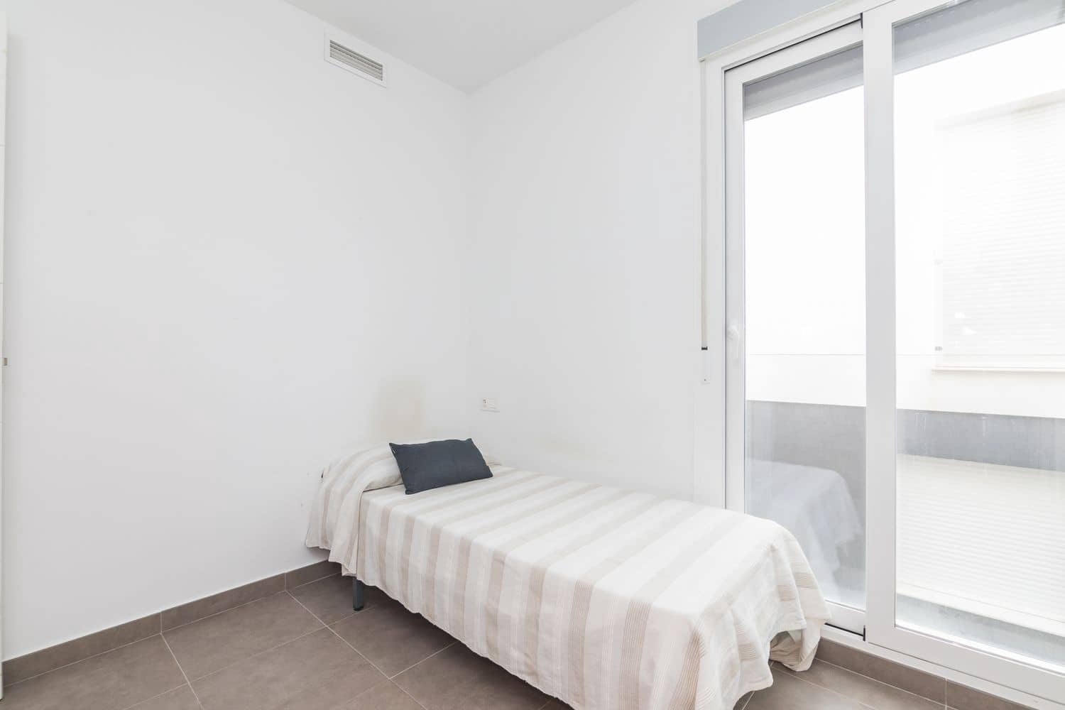 3 sypialnia Dom na sprzedaż w Gran Alacant z basenem garażem - 295 000 € (Ref: 8735175)