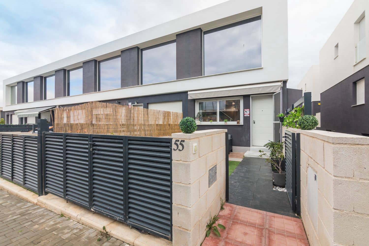 3 sypialnia Dom na sprzedaż w Gran Alacant z basenem garażem - 295 000 € (Ref: 8735175)