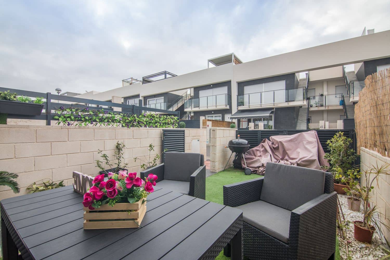 3 sypialnia Dom na sprzedaż w Gran Alacant z basenem garażem - 295 000 € (Ref: 8735175)