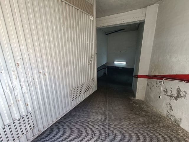 Garage for sale in Centro, Santa Pola - € 27,900 (Ref: 8812182)