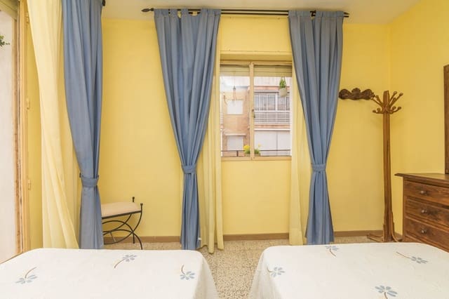 Apartamento de 4 habitaciones en Playa Tamarit - Playa Lissa, Santa Pola en venta con garaje - 156.000 € (Ref: 8821175)