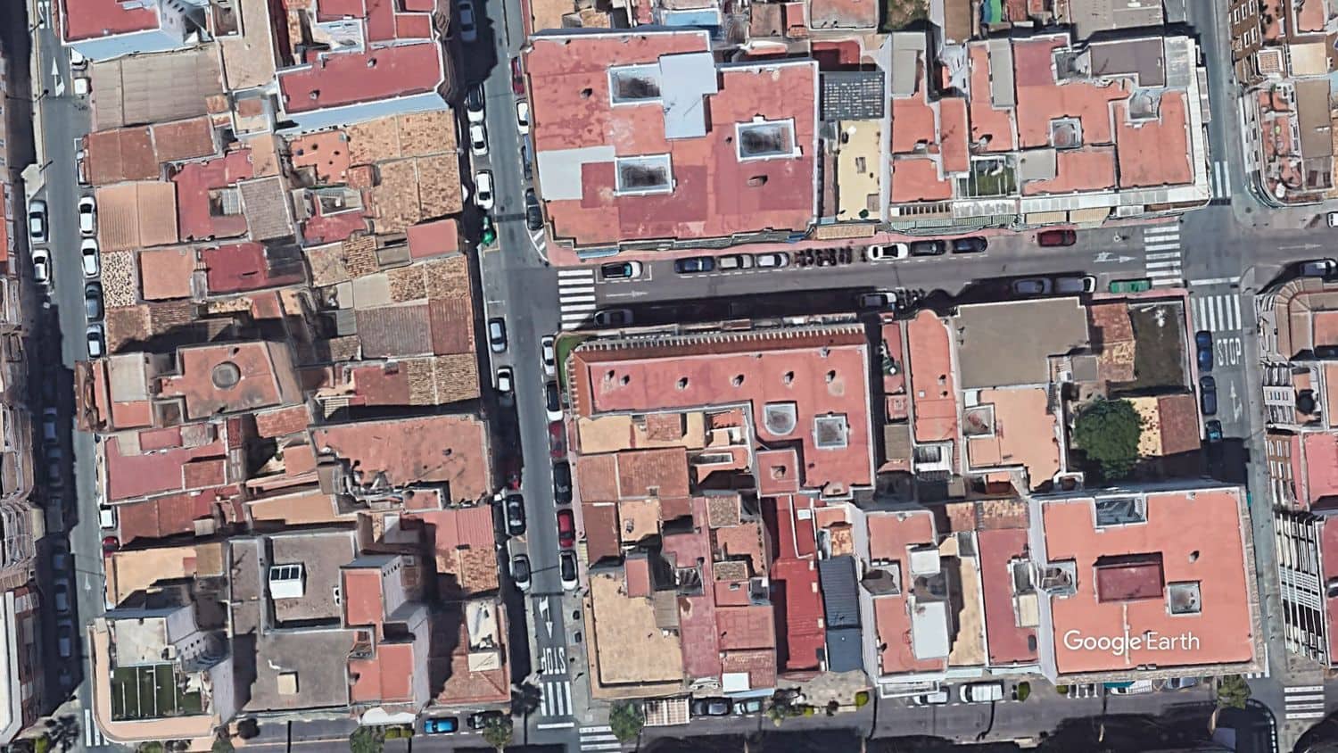 Grunde uden byggetilladelser til salg i Torrevieja - € 765.000 (Ref: 8938407)