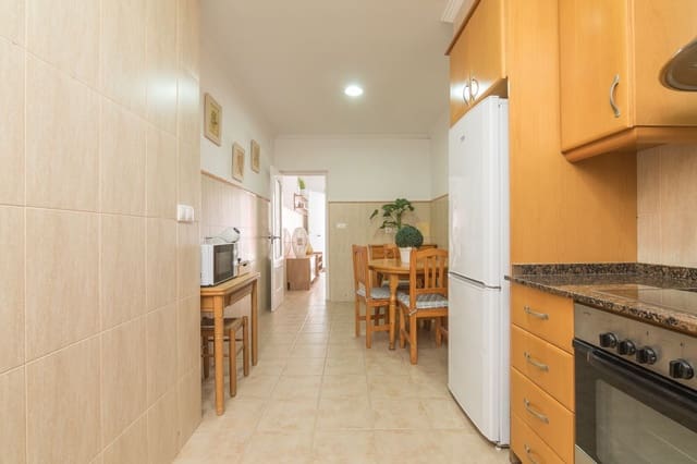 3 bedroom Townhouse for sale in Playa Levante, Santa Pola with garage - € 159,000 (Ref: 8969763)