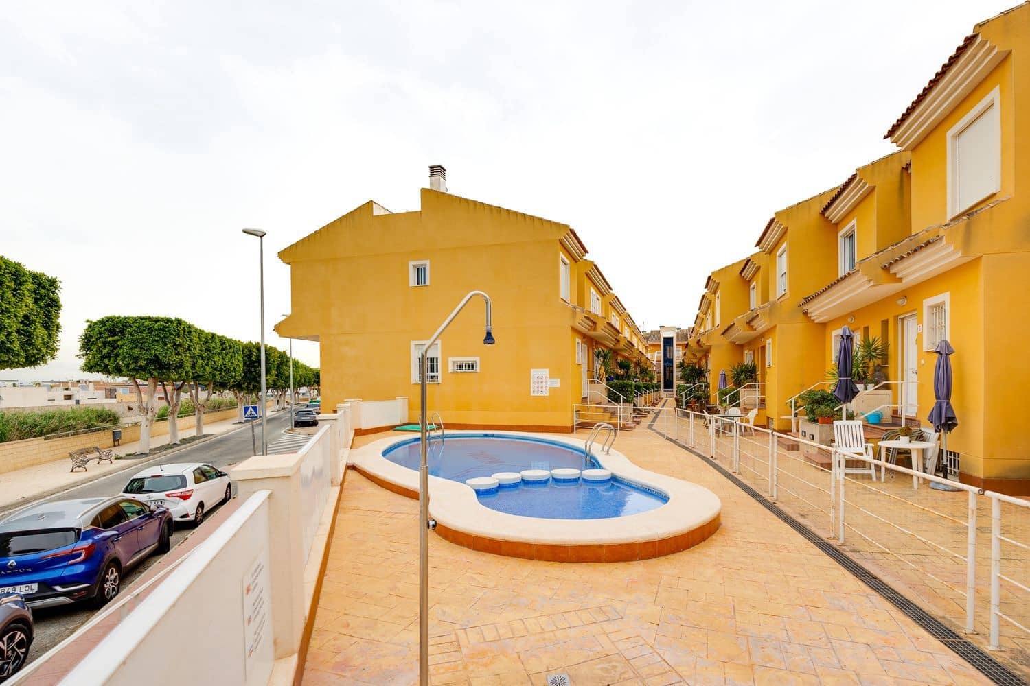 Casa de 2 habitaciones en Rojales en venta con piscina garaje - 168.000 € (Ref: 9002705)