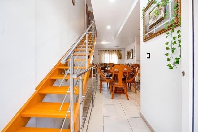 Casa de 2 habitaciones en Rojales en venta con piscina garaje - 168.000 € (Ref: 9002705)