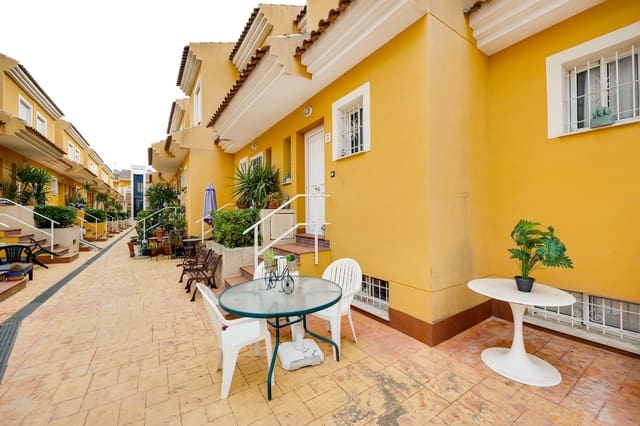 Casa de 2 habitaciones en Rojales en venta con piscina garaje - 168.000 € (Ref: 9002705)