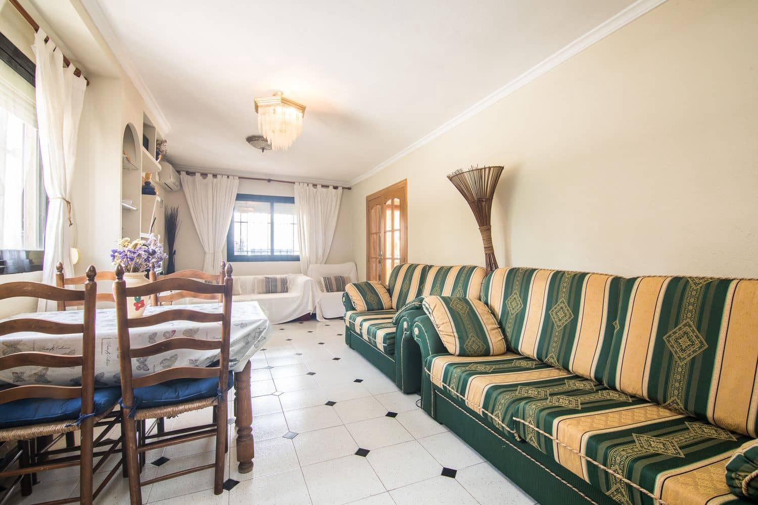 5 soveværelse Villa til salg i Tibi med swimmingpool garage - € 385.000 (Ref: 9050726)