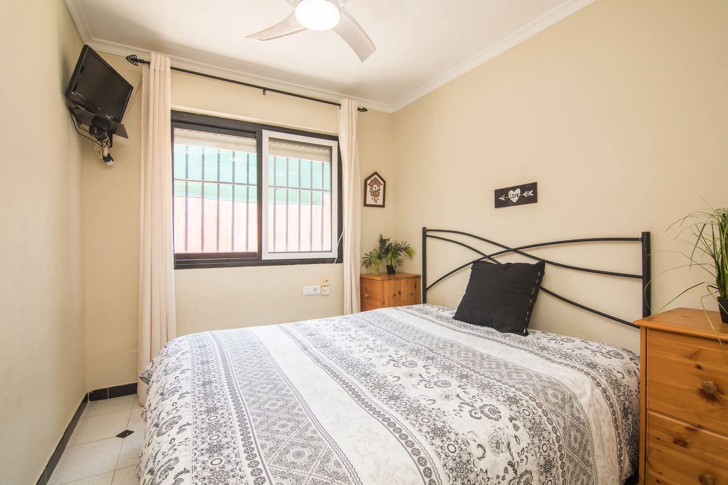 5 soveværelse Villa til salg i Tibi med swimmingpool garage - € 385.000 (Ref: 9050726)