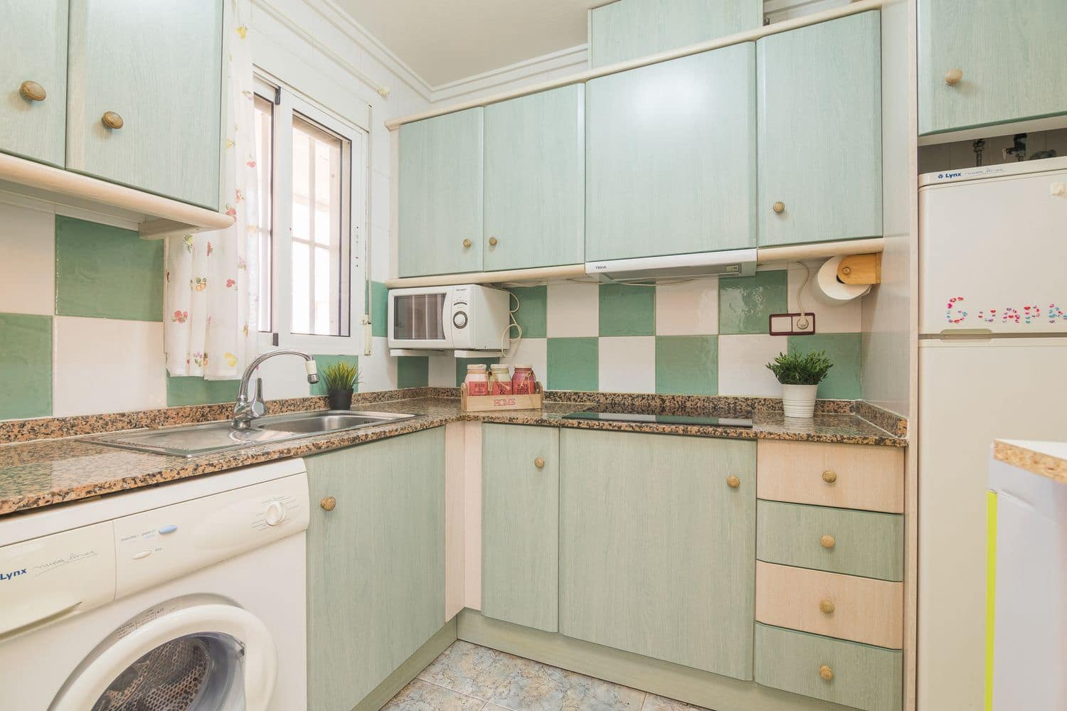 2 chambre Appartement à vendre à Arenales del Sol avec piscine - 195 000 € (Ref: 9163304)