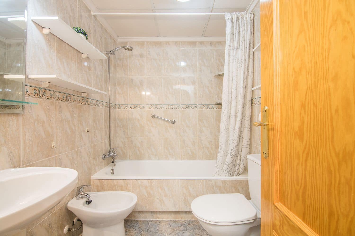 2 chambre Appartement à vendre à Arenales del Sol avec piscine - 195 000 € (Ref: 9163304)