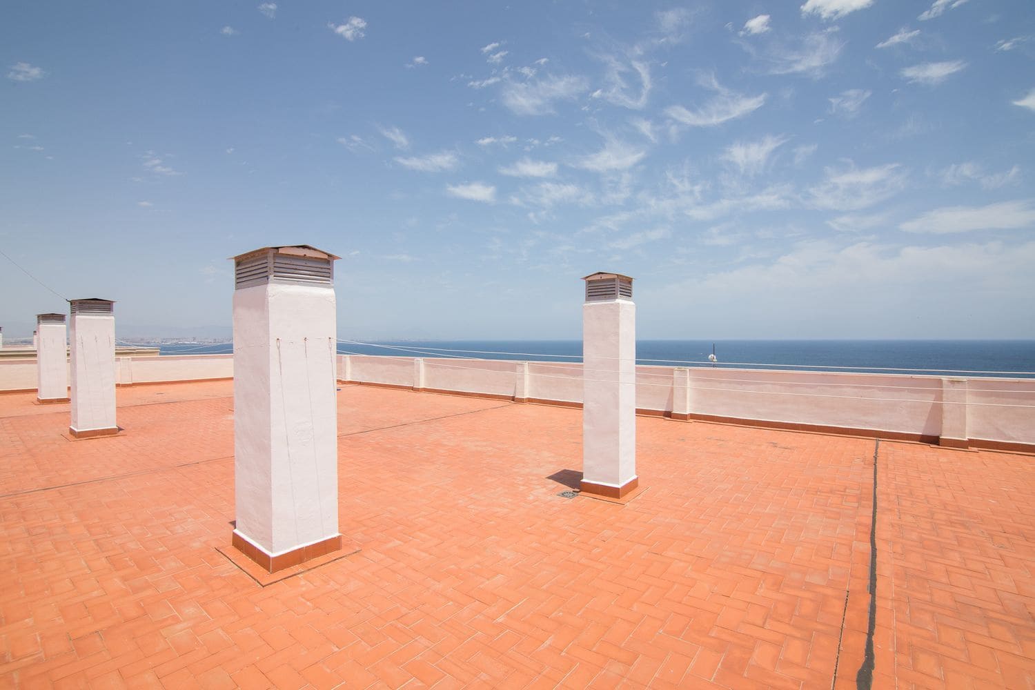 2 chambre Appartement à vendre à Arenales del Sol avec piscine - 195 000 € (Ref: 9163304)