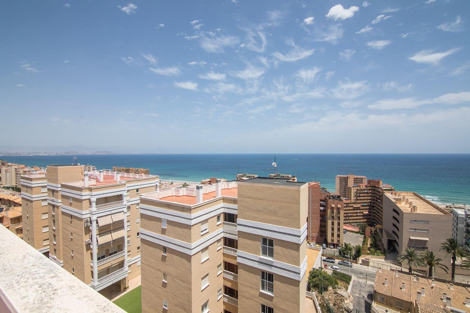 2 chambre Appartement à vendre à Arenales del Sol avec piscine - 195 000 € (Ref: 9163304)