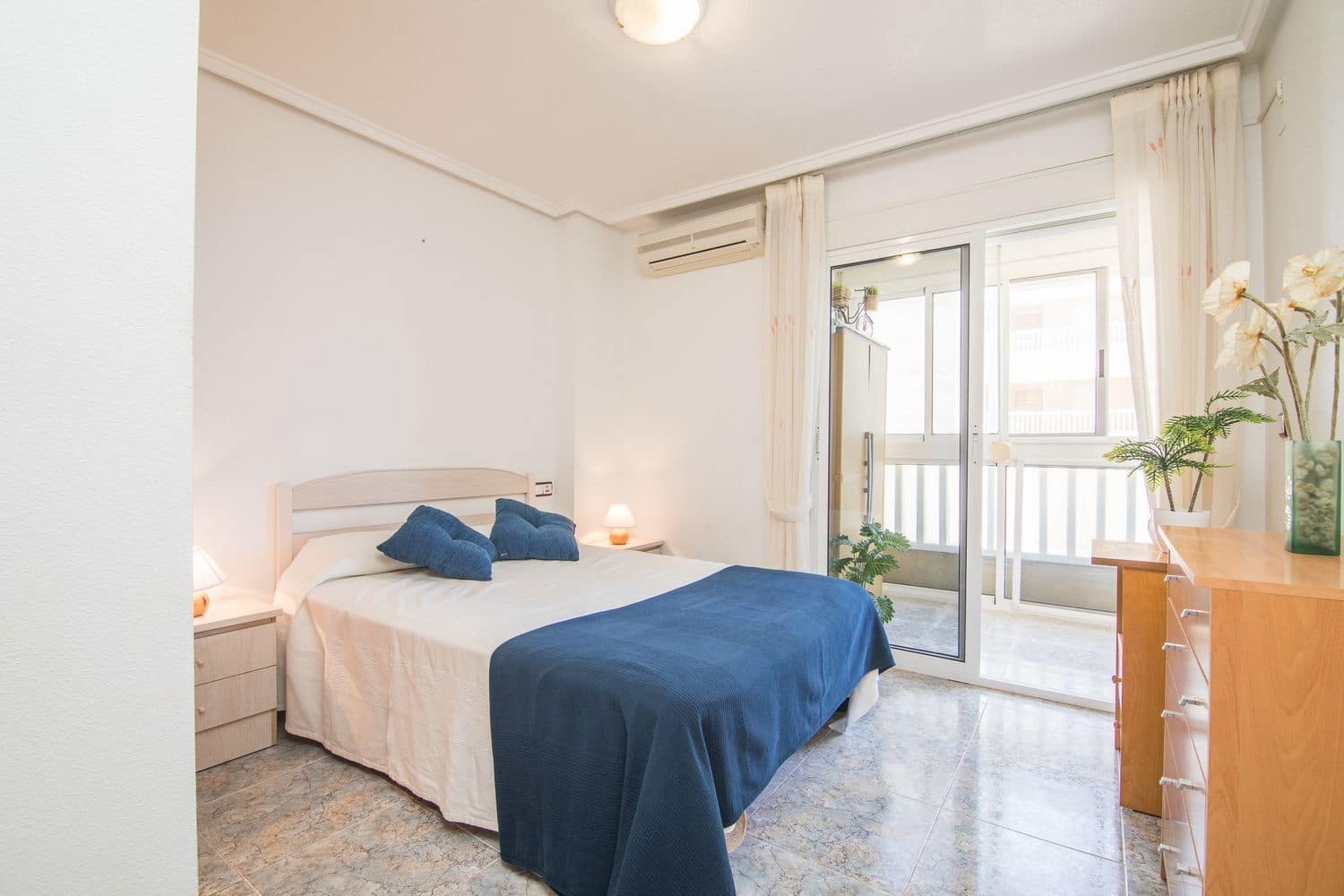 2 chambre Appartement à vendre à Arenales del Sol avec piscine - 195 000 € (Ref: 9163304)