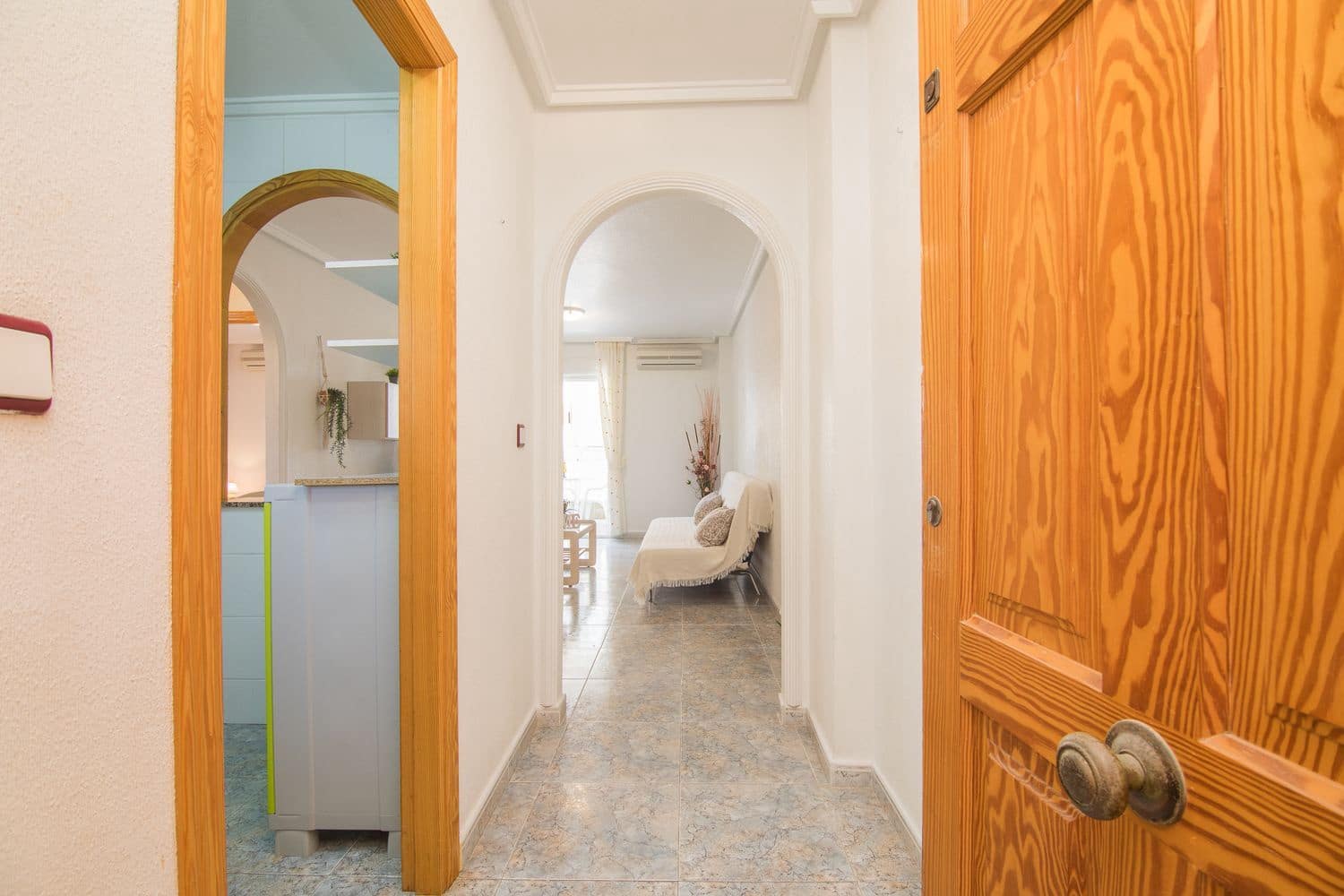 2 chambre Appartement à vendre à Arenales del Sol avec piscine - 195 000 € (Ref: 9163304)