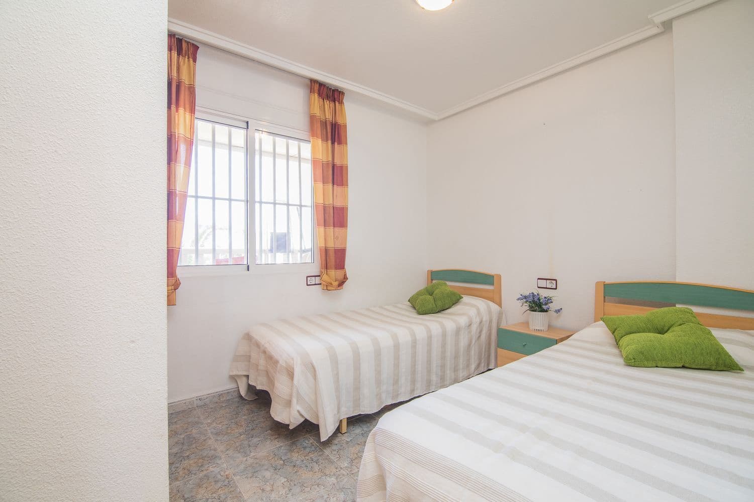 2 chambre Appartement à vendre à Arenales del Sol avec piscine - 195 000 € (Ref: 9163304)