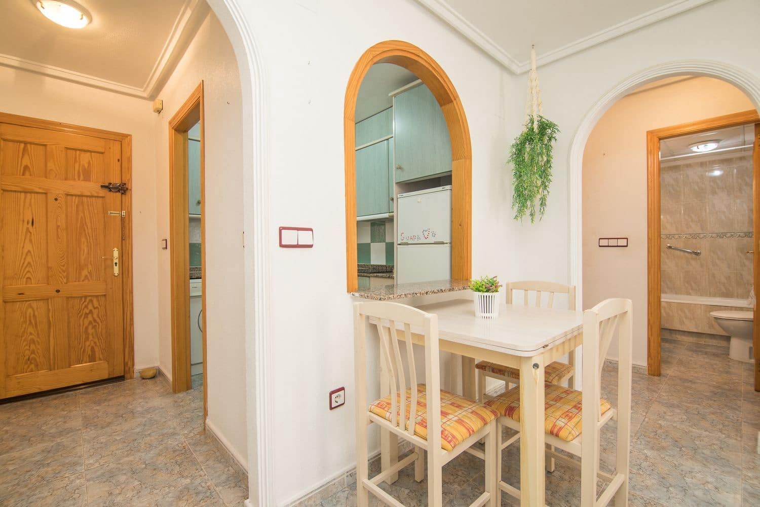 2 chambre Appartement à vendre à Arenales del Sol avec piscine - 195 000 € (Ref: 9163304)